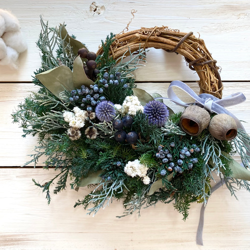 プリザーブドフラワー︎︎⟡.·針葉樹とブラックベリーのハーフリース  