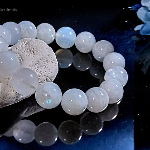 穏やかな青い月の輝き/ペリステライト/天然石/パワーストーンブレスレット 穏やかな青い月の輝き/ペリステライト/天然石/パワーストーンブレスレット