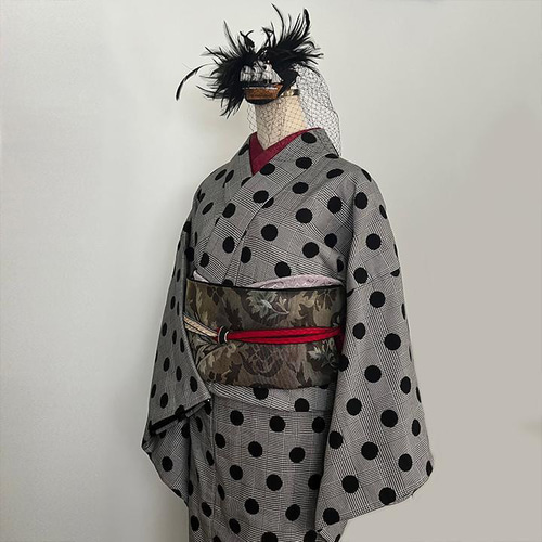 ダマスクの紋織 濃紅(こいくれない) 半衿 ハンドメイド半襟 ボタニカル  