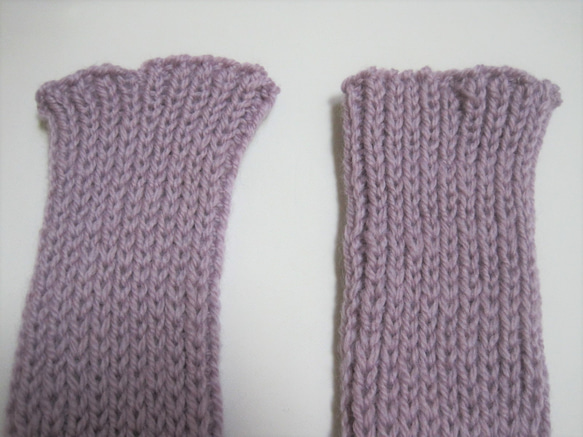 レッグウォーマー ウール100％ 手編み　やっぱりウールは肌触りが良く暖かい！K588 3枚目の画像