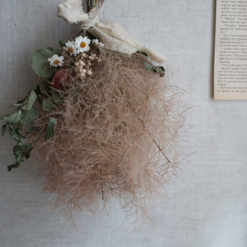 ドライフラワー スワッグ スモークツリーとユーカリ