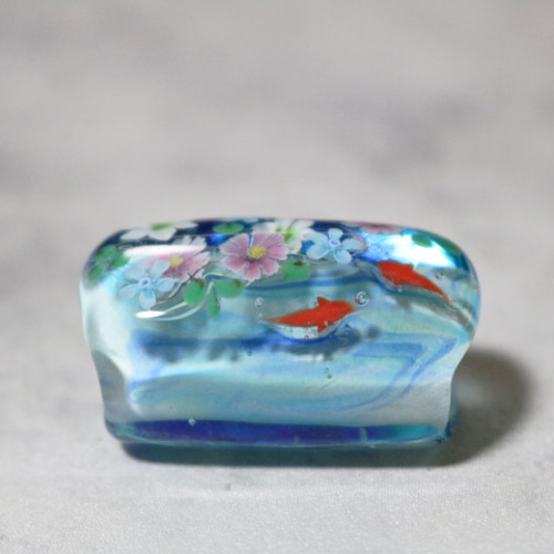 帯留め  ガラス工芸家の創作した一点物 トンボ玉 トンボ玉 (家庭ガラス工房) | 小暮 紀一 |本 | 通販 | Amazon