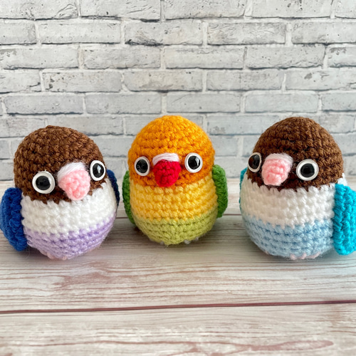 ボタンインコ（バイオレット）あみぐるみ：かわいい小鳥 あみぐるみ