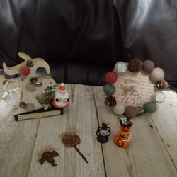 羊毛フエルトのハロウィン＆クリスマスの２WAY飾り＾＾ 2枚目の画像