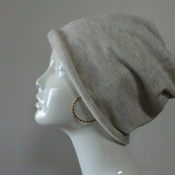 おしゃれな肌にやさしい綿帽子　杢糸　生成り　ニットデニム調 1枚目の画像