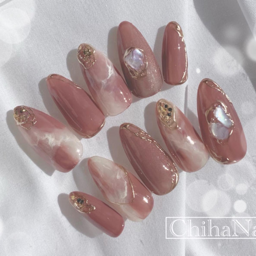 ニュアンスネイル 天然石 秋ネイル 大人ネイル 上品ネイル マグネット  