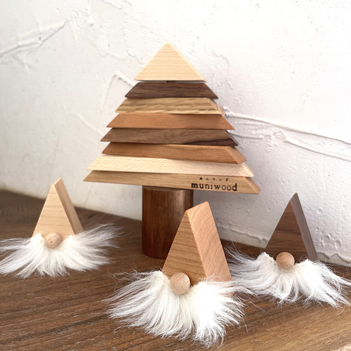 クラゲサンタのクリスマスオーナメント/木製トムテ/木のサンタクロース