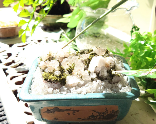 鉱石盆栽 桃源山水の大地 四川水晶 その他置物 サイケミカ 通販