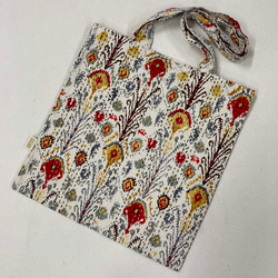 インドのカンタ刺繍バッグ　イカットプリント 3枚目の画像