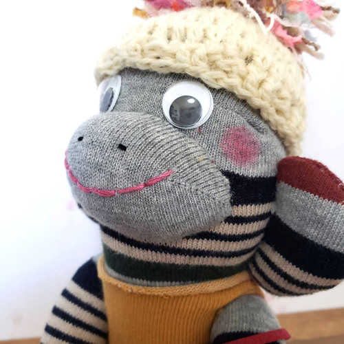 SOUKI MONKEY KIT | 環境に優しいぬいぐるみ - 【奈良の靴下