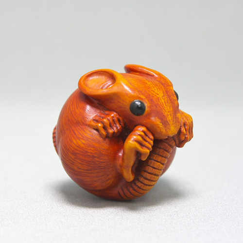 根付け　ねずみ　鼠 根付】丸鼠 / まるねずみ（御蔵島産 黄楊材 使用） 和装小物（帯