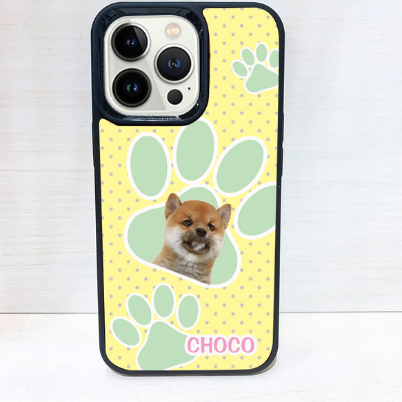 iphoneアクリルパネルケース 犬の写真オリジナル加工デザイン 肉球イラスト かわいいワンちゃんの柄 トイプードル 1枚目の画像