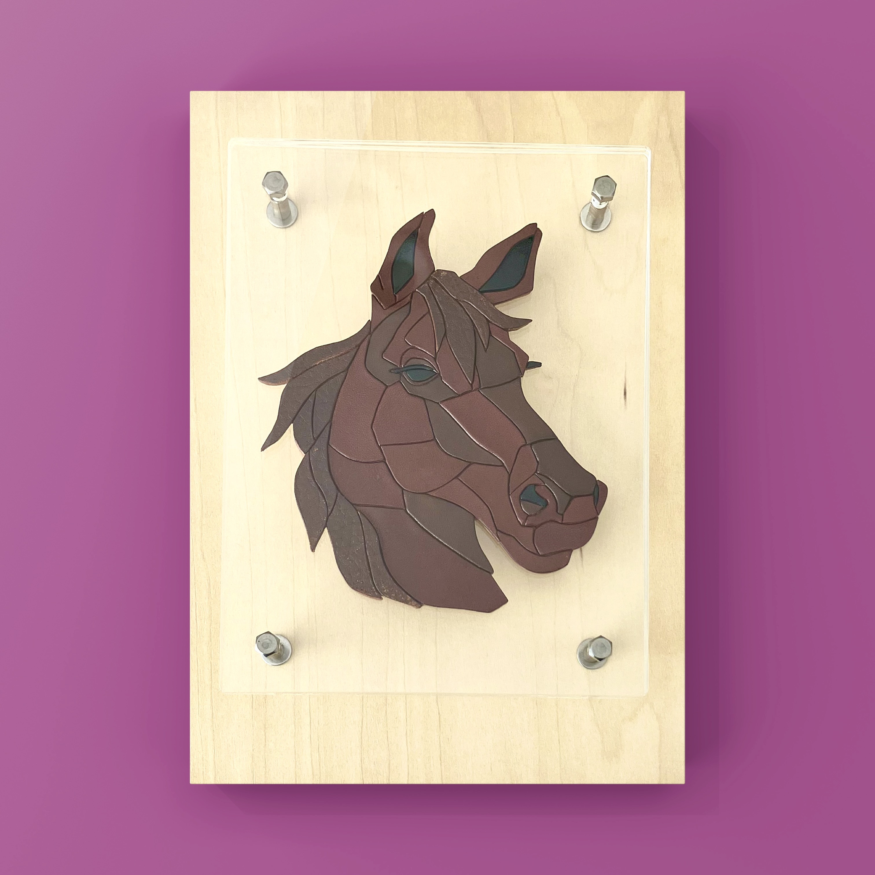 ■送料無料■ Leather Art  / Brown Horse