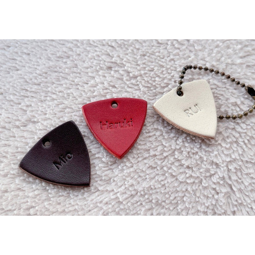 栃木レザー＊打刻印 ピック型キーホルダー 革 席札 プチギフト