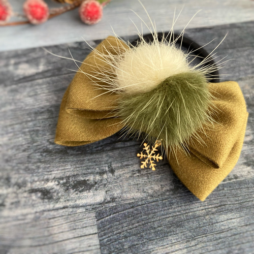 リボンヘアゴム♡スエードリボンカーキ×ミンクファー♡ハンドメイド