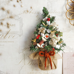 【特集掲載】小さな壁掛けクリスマスツリー 1枚目の画像