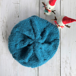 ニット帽、落ち着いたブルー、透かし編み©、毛100％、受注制作 5枚目の画像