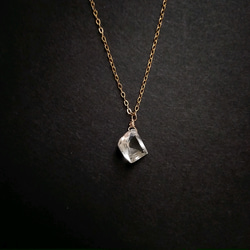 天然石 宝石質グリーンアメジストAAA品質の一粒ネックレス 透明度の高い美しい石を使用　【1点もの】【プチ】 18枚目の画像