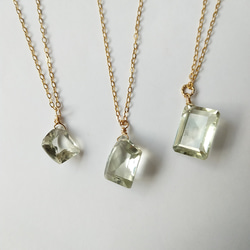 天然石 宝石質グリーンアメジストAAA品質の一粒ネックレス 透明度の高い美しい石を使用　【1点もの】【プチ】 5枚目の画像
