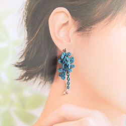 色変更できます】舞しずく タティングレース編みのピアス／イヤリング