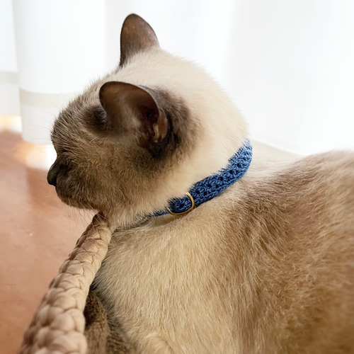 軽くてやわらかいレース編みの猫の首輪＊シンプルな透かし模様