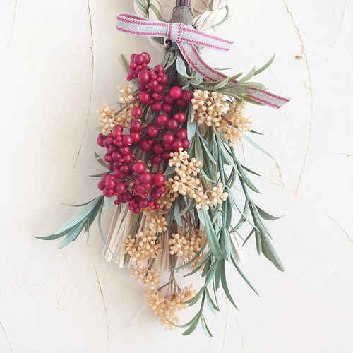 ベリーとローズマリーの2WAYスワッグ ナチュラル和モダンお正月