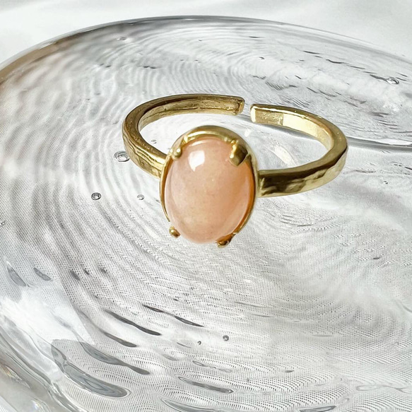 ✤天然石 ピーチムーンストーン（フェルスパー） 大粒オーバル ソリッド リング✤ ✤天然石 ピーチムーンストーン（フェルスパー） 大粒オーバル