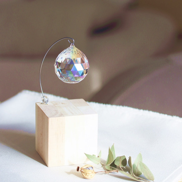 サンキャッチャー スワロフスキー ままだま♪様 ご確認ページ 凛とした魔女のサンキャッチャー*スワロフスキーサファイア | iichi