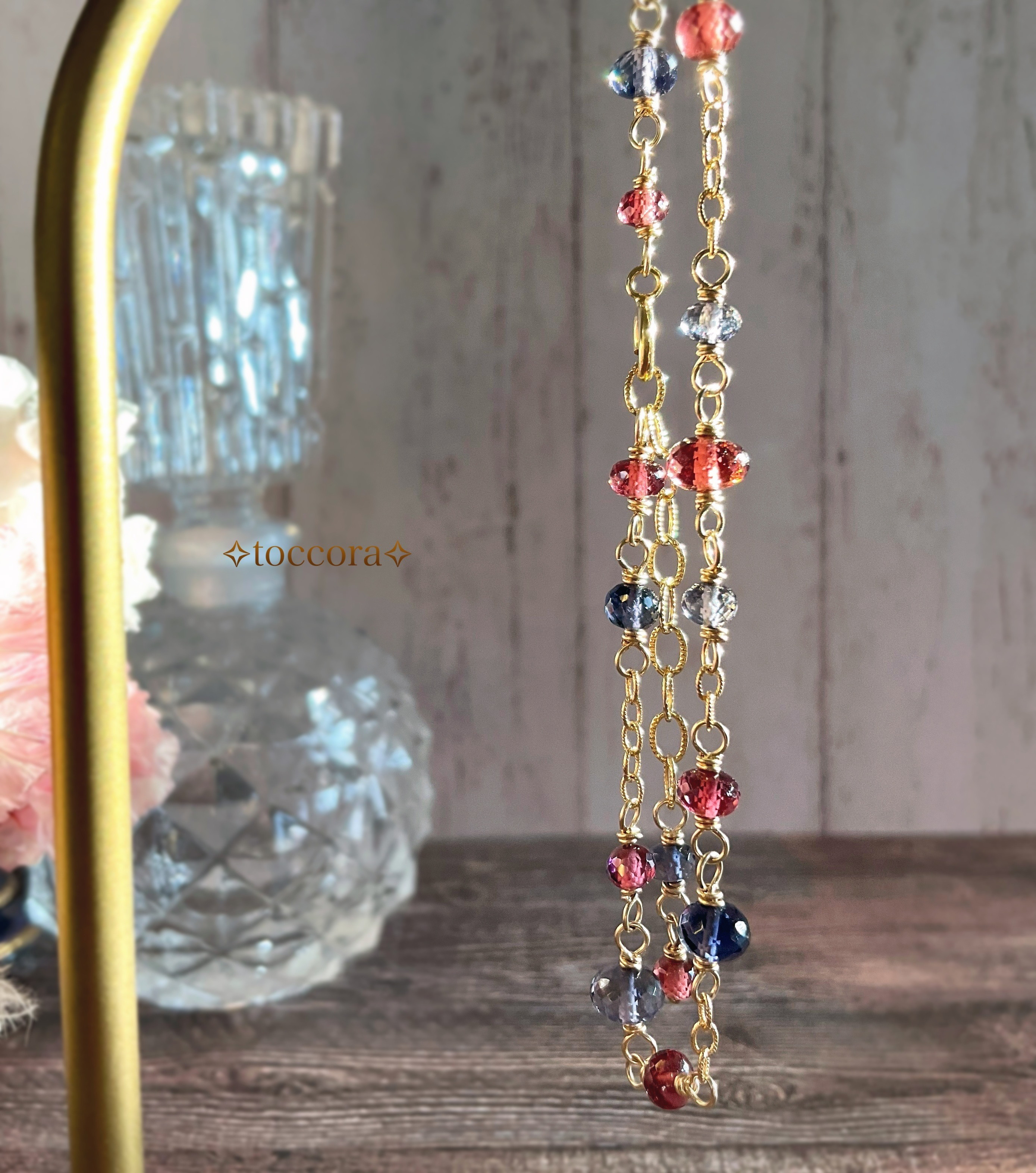 天然石と14kgfꕤ*.ﾟブレスレット〜ガーネット&アイオライト〜