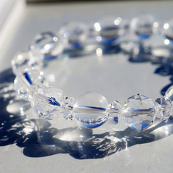 再販3】宝石質クリスタル☆天然水晶のブレスレット☆20面変形