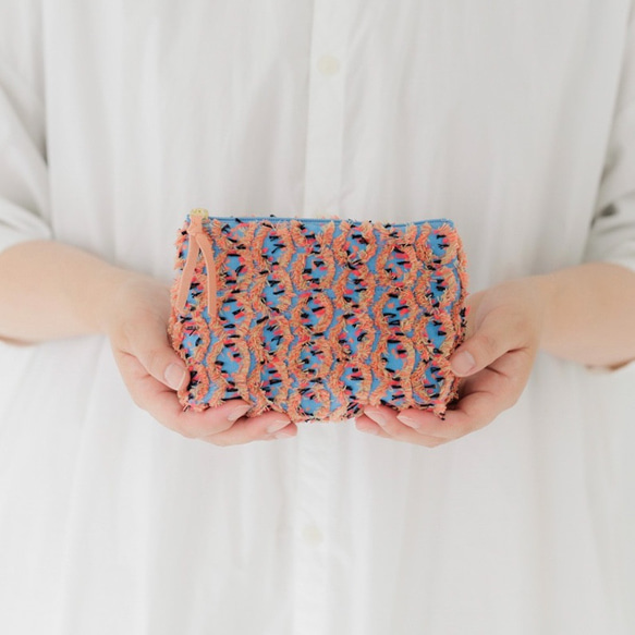 蓬鬆三角角撐袋&lt;淺藍杏&gt;桐生切提編織 第1張的照片