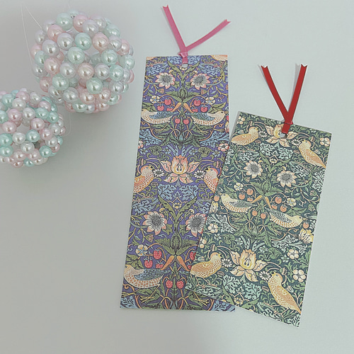 ウィリアム・モリス柄ハンドメイド栞 2枚set しおり・ブックマーク