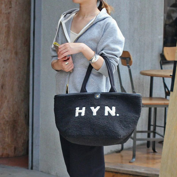 もこもこ可愛いボアトートバッグ Lサイズ HYNブラック A4 HAYNI