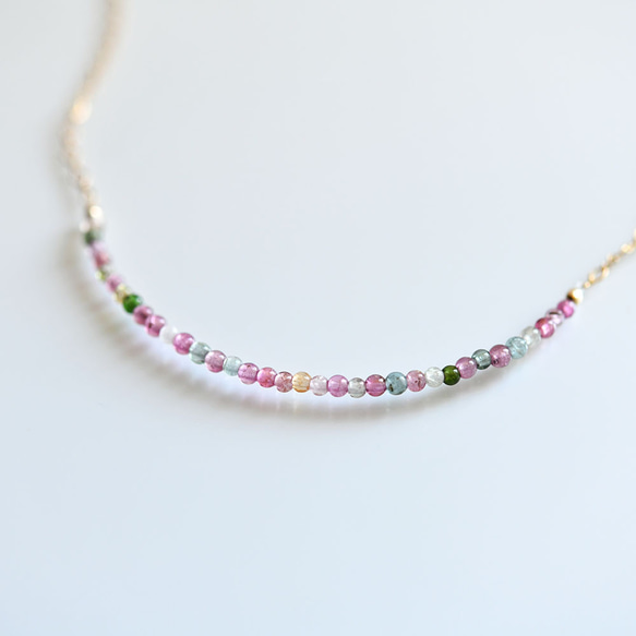 マイナスイオンパワーで健康をもたらす colorful トルマリンのデザインチェーンネックレス 10月誕生石 4枚目の画像