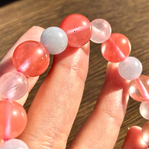 恋愛に関する組み合わせ！チェリークォーツ×ローズクォーツ×アクア