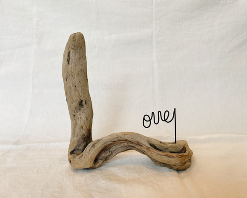 流木 Love インテリア オブジェ 置物 エアプランツ その他アート mère