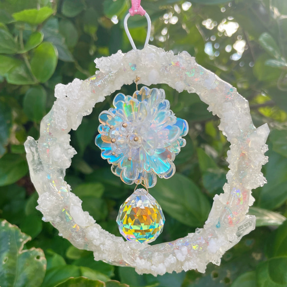 Flower Crystal Wreath フラワークリスタルリースサンキャッチャー お花のきらきらリース 9枚目の画像