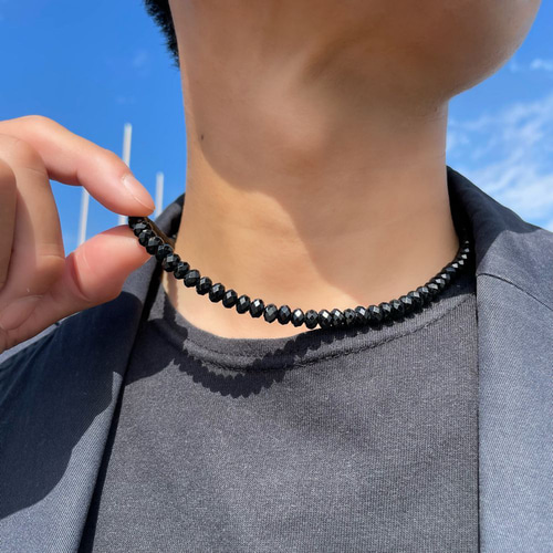 大粒でカッコいい!!】本物 ブラックスピネルネックレス 6mm・4mm 大粒でカッコいい!!】本物 ブラックスピネルネックレス 6mm・4mm