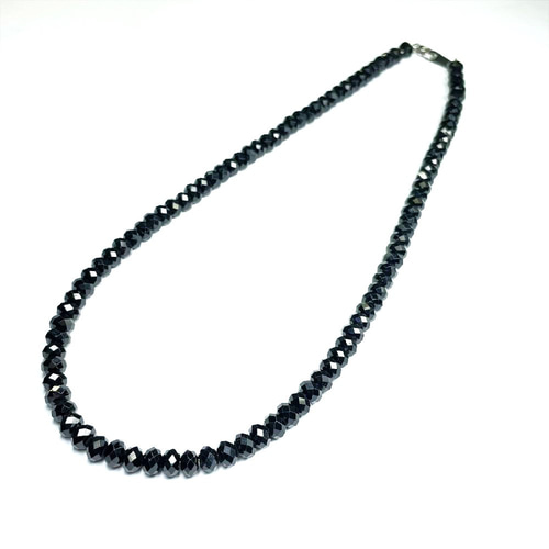 大粒でカッコいい!!】本物 ブラックスピネルネックレス 6mm・4mm