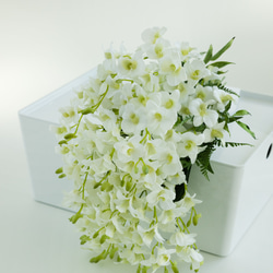 デンファレの正統派ウェディングブーケ【ブートニア付き】 前撮り 挙式 二次会 アーティフィシャルフラワー 6枚目の画像