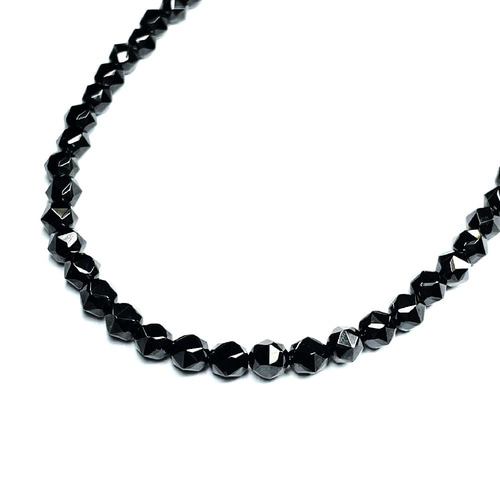 キラキラと美しく輝く!!】スターカットブラックスピネルネックレス 5mm
