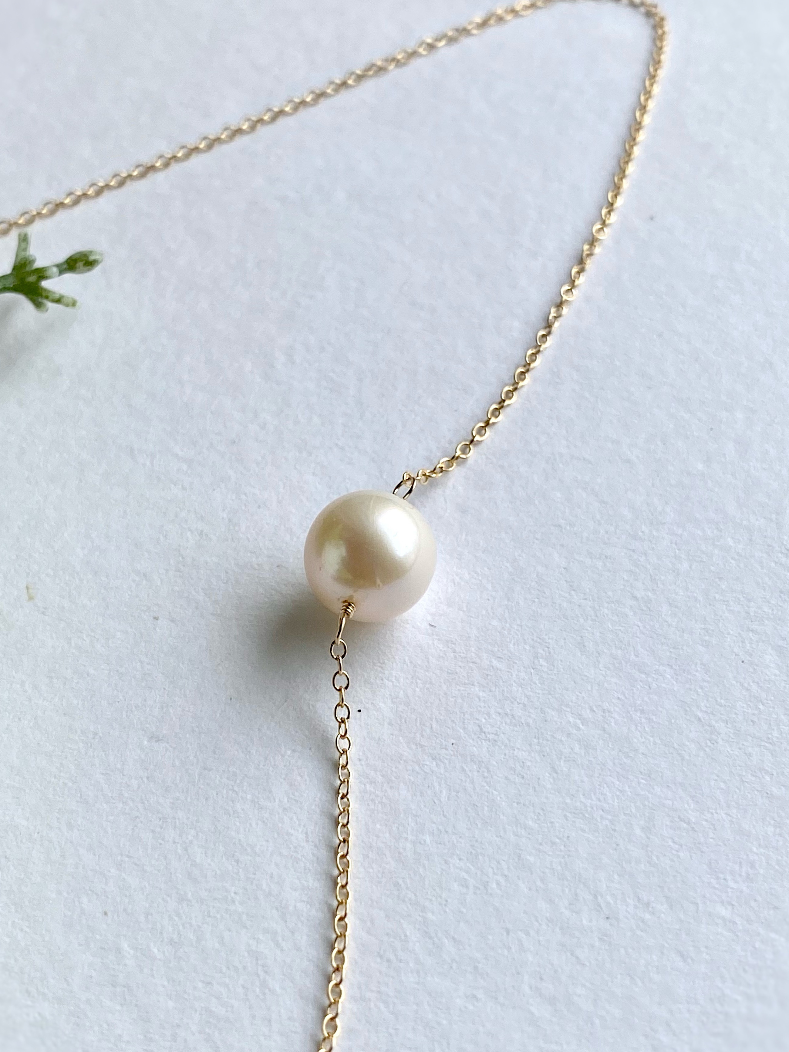 Luna 大粒淡水パールAAA’の一粒ネックレス 真珠 6月誕生石