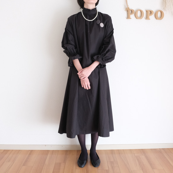 【5日以内発送】洗えるポエットスリーブワンピース　フォーマルや普段着にも　ブラック 2枚目の画像