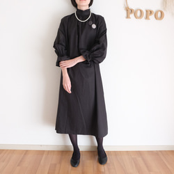 【5日以内発送】洗えるポエットスリーブワンピース　フォーマルや普段着にも　ブラック 4枚目の画像