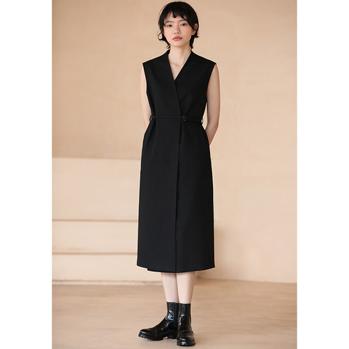 ブラックピースナウ　ノースリーブストライプワンピース　レザースタッズ　サイズM ノースリーブワンピース ノースリーブコート ロングベスト式