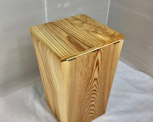 青島清一作　屋久杉 箱 (蓋付き) 青島清一作 屋久杉 箱 (蓋付き) 屋久杉 青島清一作『箱』