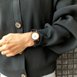 【木製腕時計】EINBAND Glanz スタイリッシュ 天然 木の時計 ウッドウォッチ 本革レザーベルト【32mm】 7枚目の画像