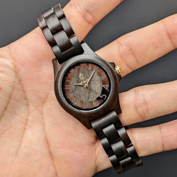 【木製腕時計】EINBAND Freiheit Sandalwood & Gold 木の時計 スケルトン【34mm】 2枚目の画像
