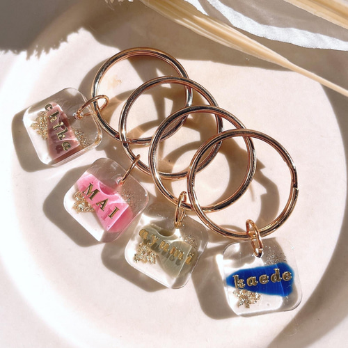 名入れ】全15色♡ワンカラー＆箔ラメキーホルダー♡ スクエアミニ
