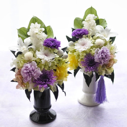 ♕* 大きな蓮の 大きめ仏花 ♤* ペットお供えにも♪ 造花   花器付き ♧* 偲・SAI》仏花◇花器の色が選べます♢﻿お供え花・すべて